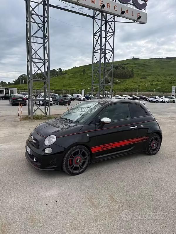 Usata Abarth 500 135 CV (99 kW) 2009 Nero Utilitaria