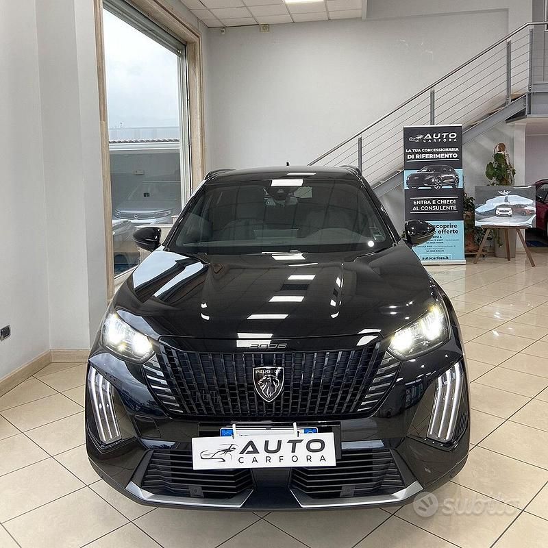 Usata Peugeot 2008 Allure 102 CV (75 kW) 2025 Nero SUV