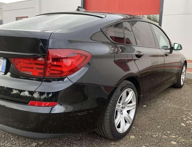 Usata BMW 520 Gran Turismo 184 CV (135 kW) 2012 Nero Berlina