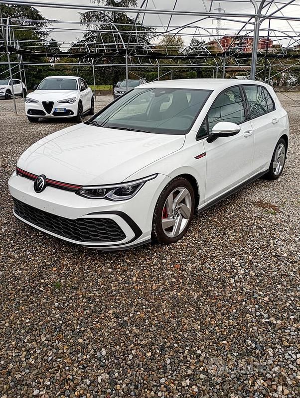 Usata VW Golf VIII GTI 244 CV (179 kW) 2020 Bianco Berlina