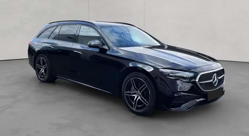 Usata Mercedes E300 AMG Line Premium 306 CV (225 kW) 2024 Nero Berlina