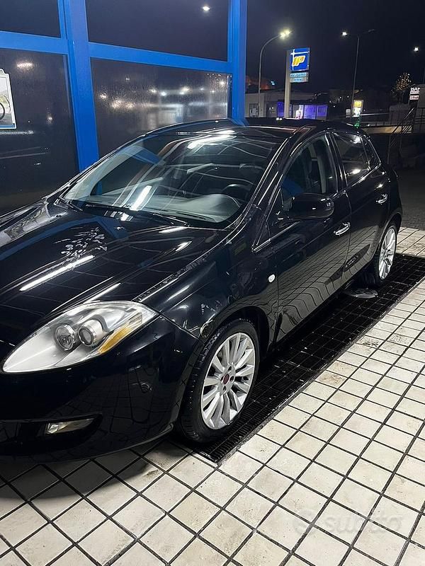 Usata Fiat Bravo 120 CV (88 kW) 2008 Nero Utilitaria