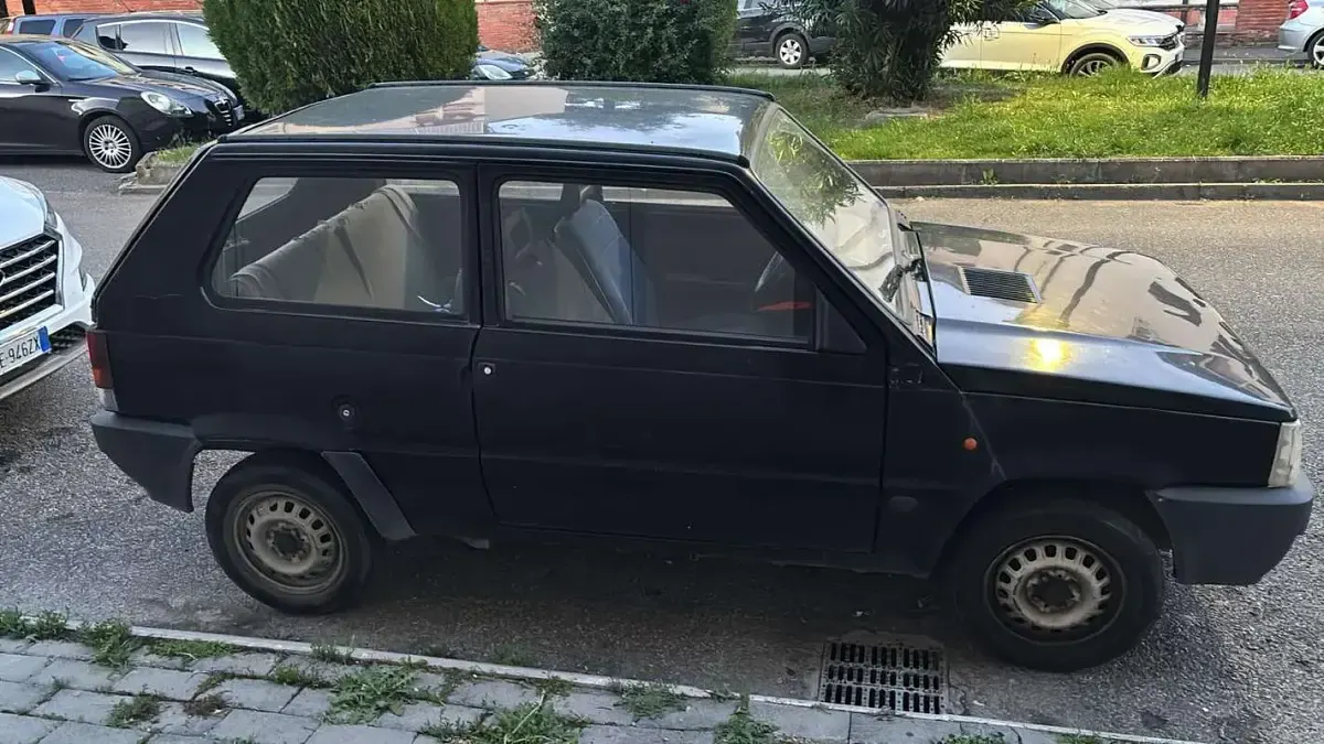 Usata Fiat Panda Young 39 CV (28 kW) 1998 Nero Berlina