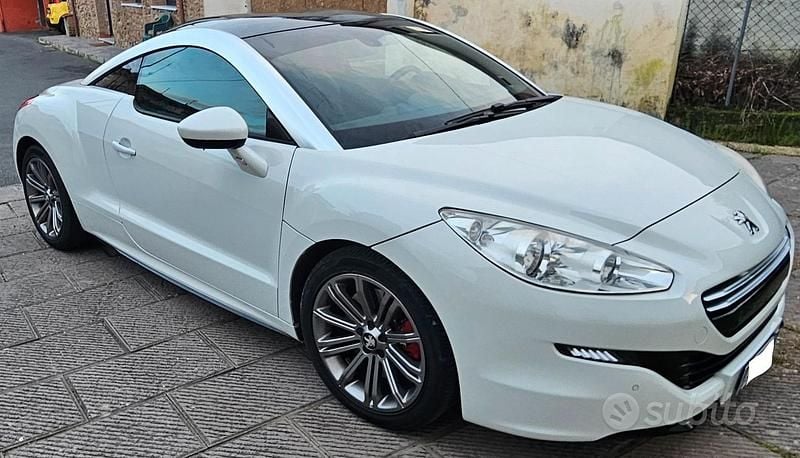 Usata Peugeot RCZ GT-line 200 CV (147 kW) 2016 Bianco Coupé