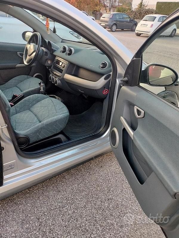 Usata Smart ForFour 75 CV (55 kW) 2005 Nero Utilitaria