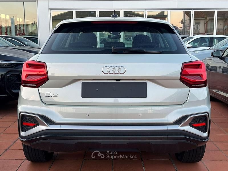Nuova Audi Q2 S-Line 150 CV (110 kW) 2026 Grigio SUV
