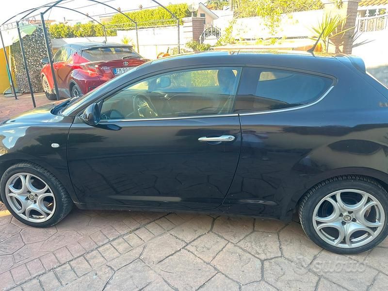 Usata Alfa Romeo MiTo Distinctive 120 CV (88 kW) 2008 Nero Utilitaria