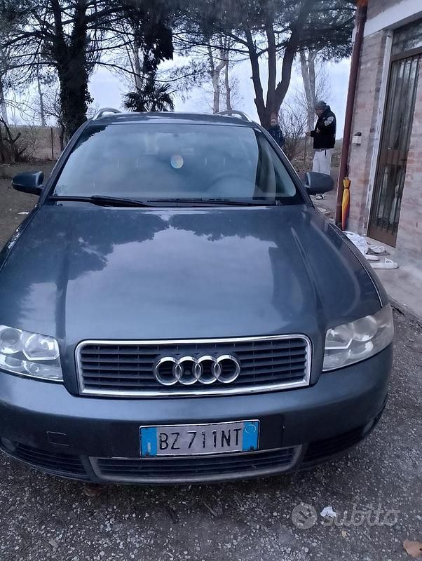 Usata Audi A4 2002 Grigio Berlina