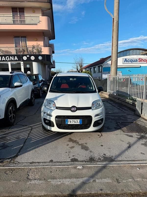 Usata Fiat Panda Easy 80 CV (58 kW) 2018 Bianco Utilitaria