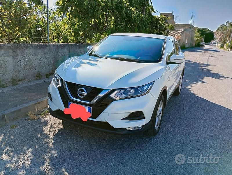 Usata Nissan Qashqai 131 CV (96 kW) 2018 Bianco SUV