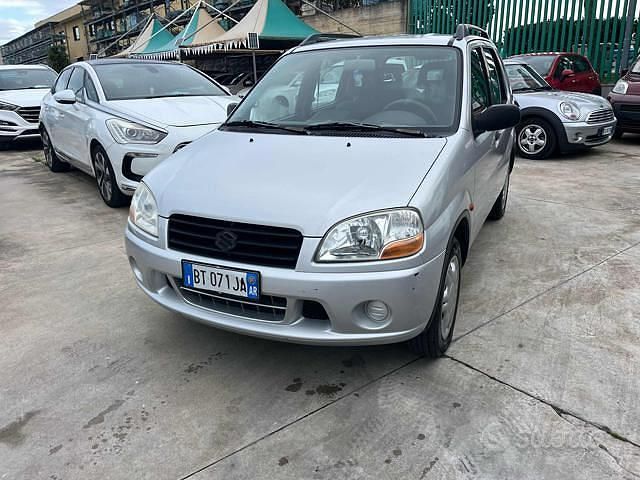 Usata Suzuki Ignis GL 83 CV (61 kW) 2001 Grigio(met.) Utilitaria