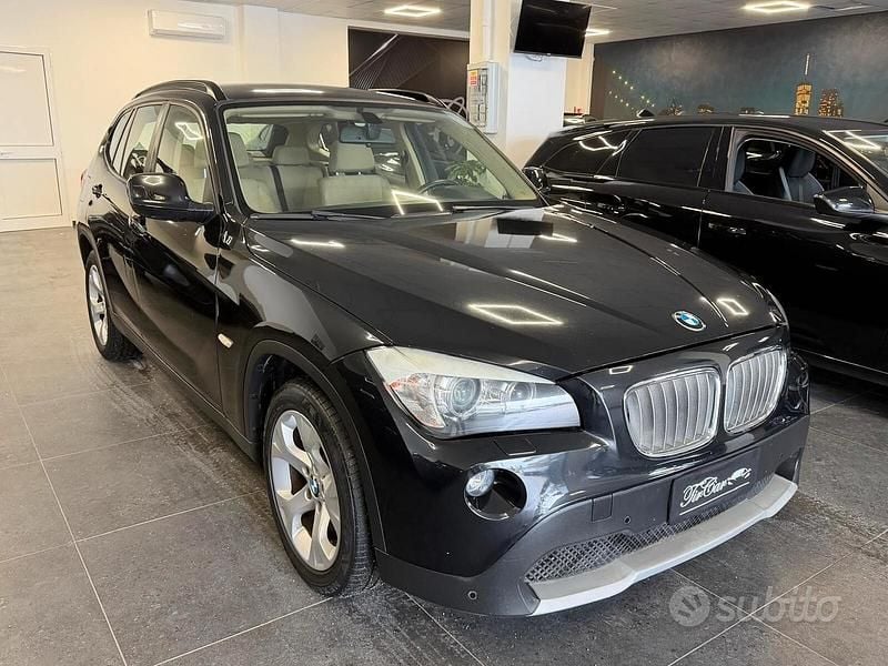 Usata BMW X1 143 CV (105 kW) 2011 Nero SUV