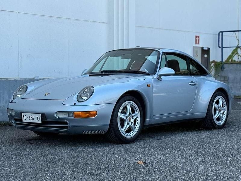 Usata Porsche 993 286 CV (210 kW) 1996 Argento Coupé