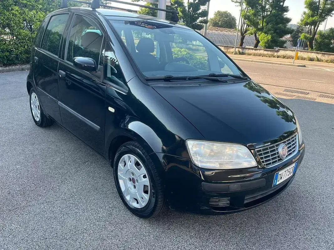 Usata Fiat Idea Star 77 CV (56 kW) 2009 Monovolume