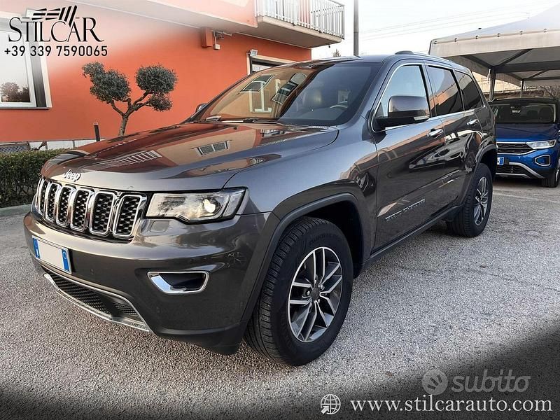 Usata Jeep Grand Cherokee Limited 250 CV (183 kW) 2019 Grigio SUV