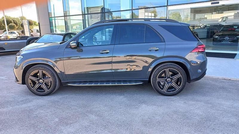 Usata Mercedes GLE300 Advanced Plus 269 CV (197 kW) 2025 Grigio silicio manufaktur SUV