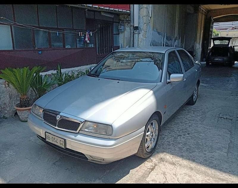 Usata 1999 Lancia Kappa Station wagon | 2999 € (Buon prezzo) - Immagine 1/4