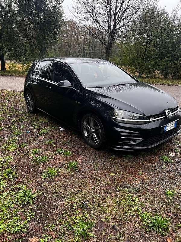 Usata VW Golf VII Sportline 116 CV (85 kW) 2017 Nero Berlina