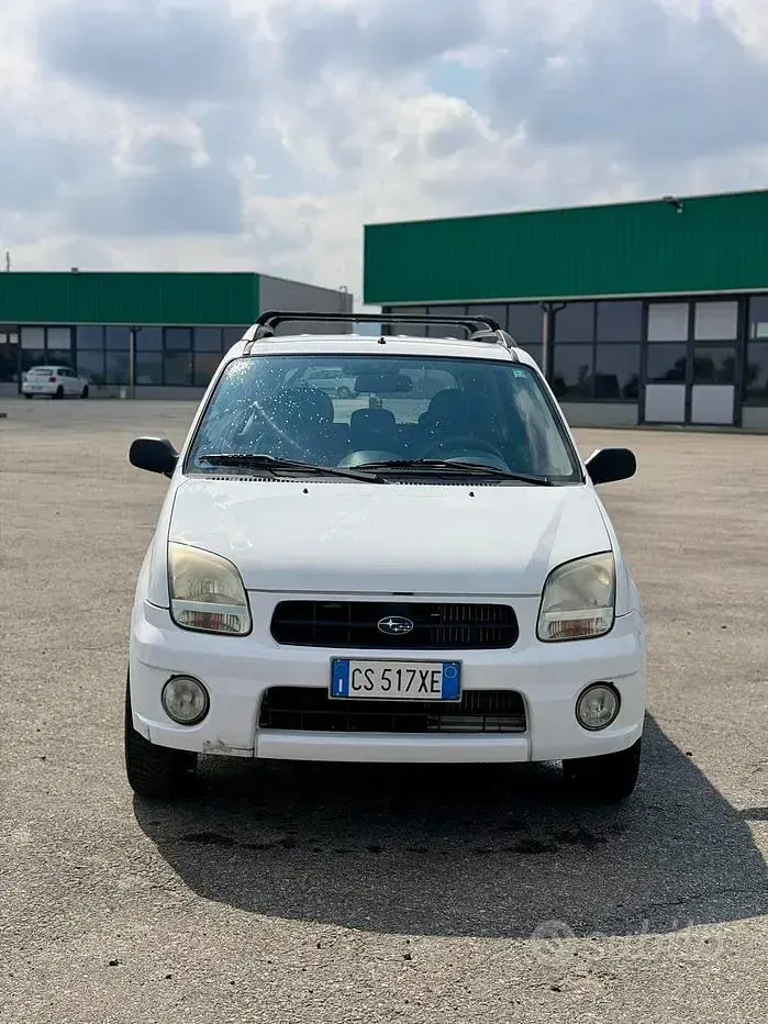 Usata Subaru Justy 94 CV (69 kW) 2005 Bianco Utilitaria