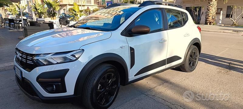 Usata Dacia Sandero Extreme 110 CV (80 kW) 2024 Bianco Berlina
