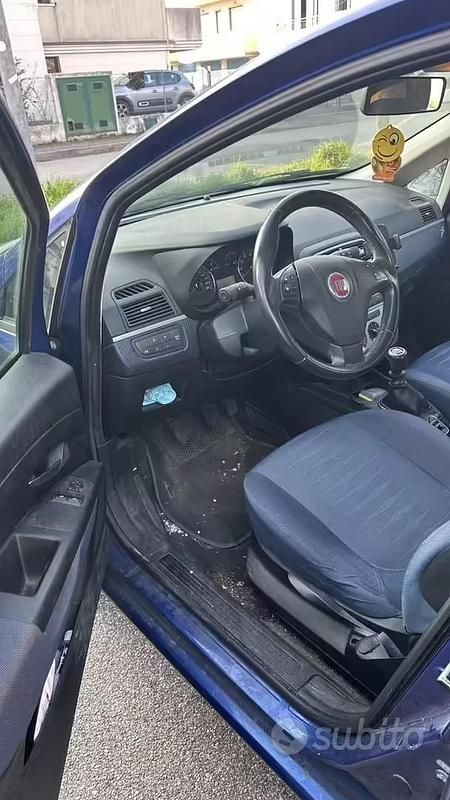 Usata Fiat Grande Punto Dynamic 2009 Blu Utilitaria
