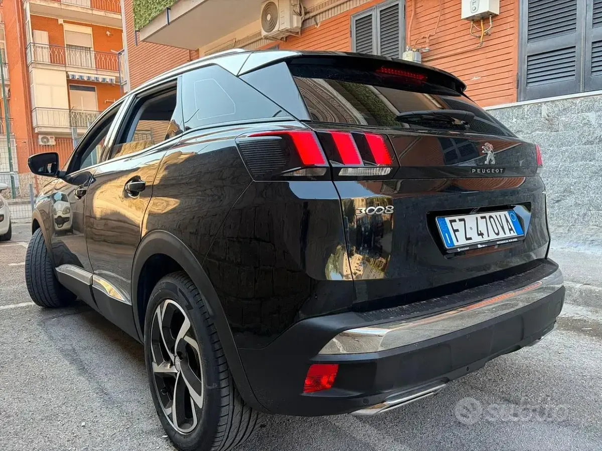 Usata Peugeot 3008 Allure 131 CV (96 kW) 2019 Nero SUV