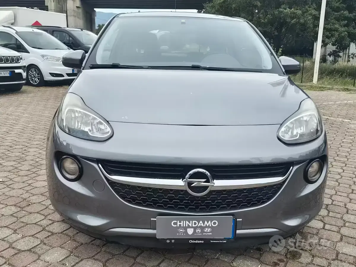 Usata Opel Adam Jam 87 CV (63 kW) 2016 Grigio Utilitaria