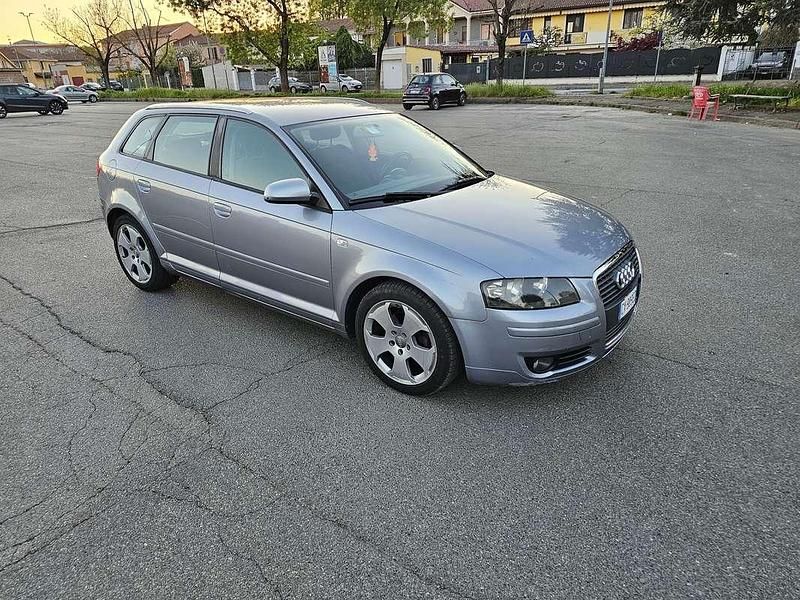 Usata Audi A3 Sportback Ambiente 140 CV (102 kW) 2005 Argento Utilitaria