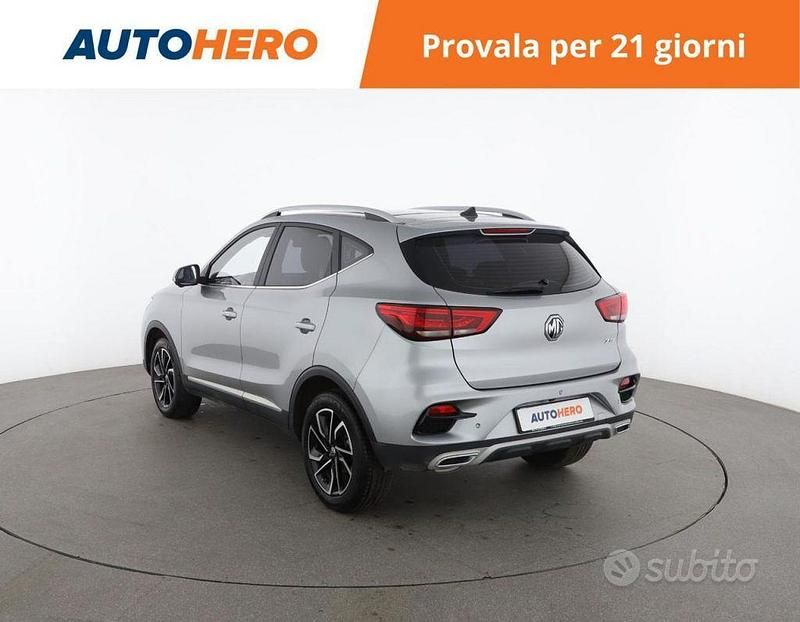 Usata MG ZS Luxury 111 CV (81 kW) 2024 Grigio SUV
