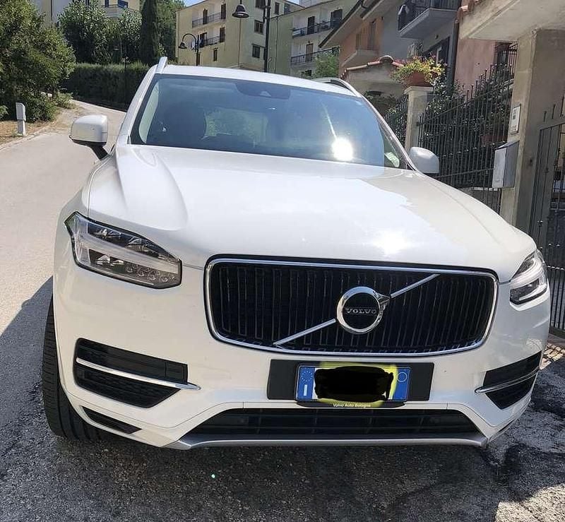 Usata 2017 Volvo XC90 Business Edition SUV | 20.000 € (Buon prezzo) - Immagine 1/4