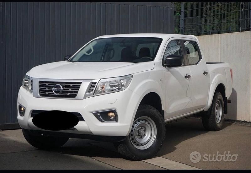 Bianco Usata 2016 Nissan Navara Acenta Pick-up | 16.900 € (Super prezzo) - Immagine 1/4