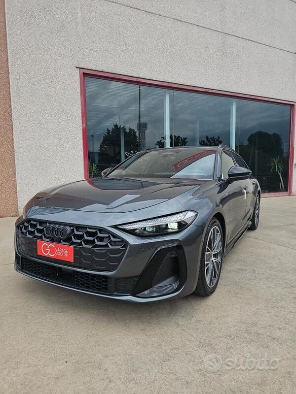 Grigio Nuova 2025 Audi A5 S-Line Coupé | 61.900 € (Super prezzo) - Immagine 1/4