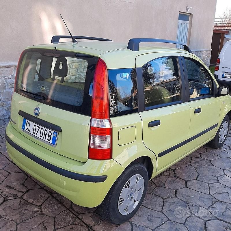 Usata Fiat Panda 60 CV (44 kW) 2004 Verde Utilitaria