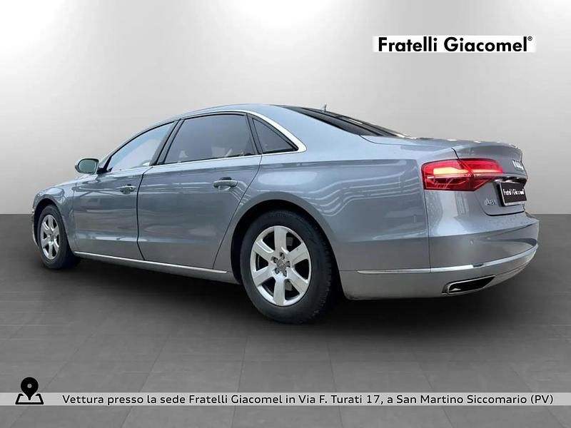 Usata Audi A8L Comfort 262 CV (192 kW) 2017 Colore exclusive Berlina