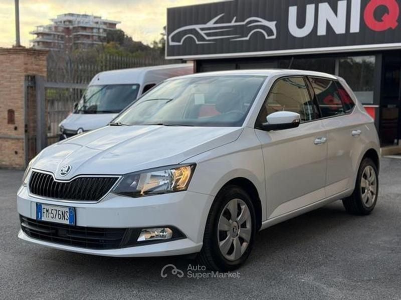 Usata Skoda Fabia Ambition 75 CV (55 kW) 2017 Bianco Berlina