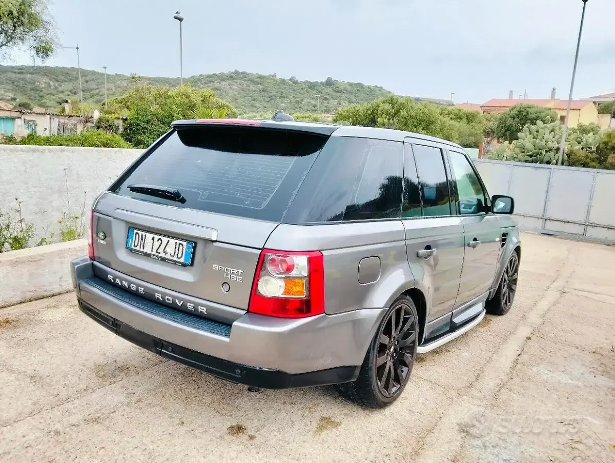 Usata Land Rover 1 190 CV (139 kW) 2008 Grigio Station wagon