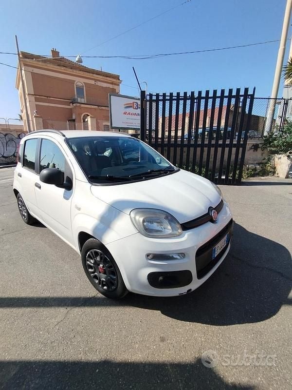 Usata Fiat Panda Easy 75 CV (55 kW) 2013 Utilitaria