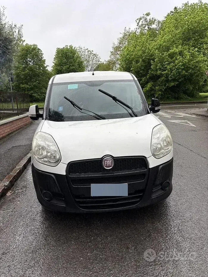 Usata Fiat Doblò 120 CV (88 kW) 2014 Bianco Monovolume