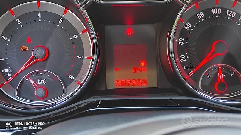 Blu Usata 2017 Opel Adam Due volumi | 7000 € (Buon prezzo) - Immagine 1/4