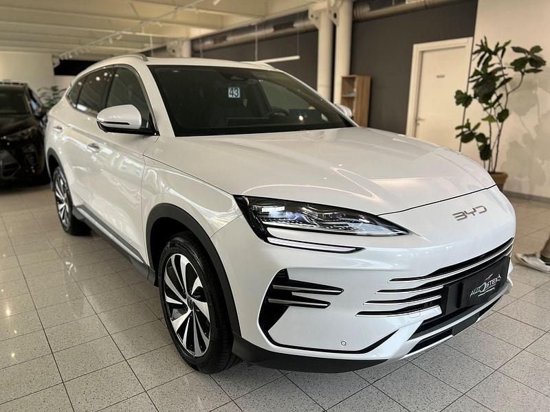 Nuova BYD Seal U Boost 218 CV (160 kW) 2025 Bianco metallizzato SUV