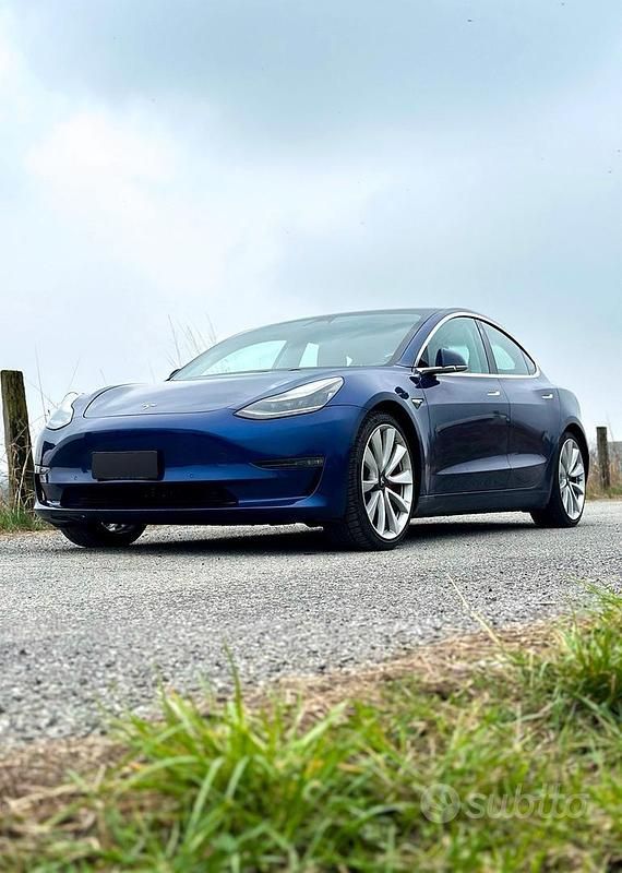 Usata Tesla Model 3 Performance 360 kW (490 CV) 2019 Berlina