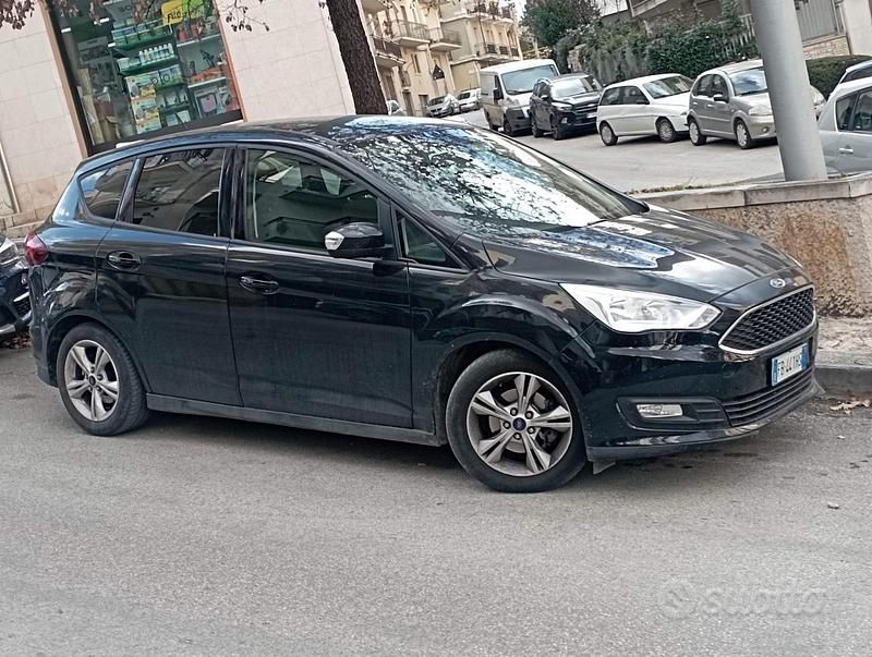 Usata Ford C-MAX 95 CV (69 kW) 2015 Nero Monovolume