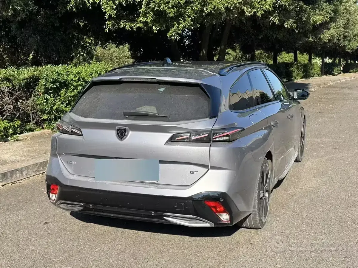 Usata Peugeot 308 SW 131 CV (96 kW) 2025 Grigio Station wagon