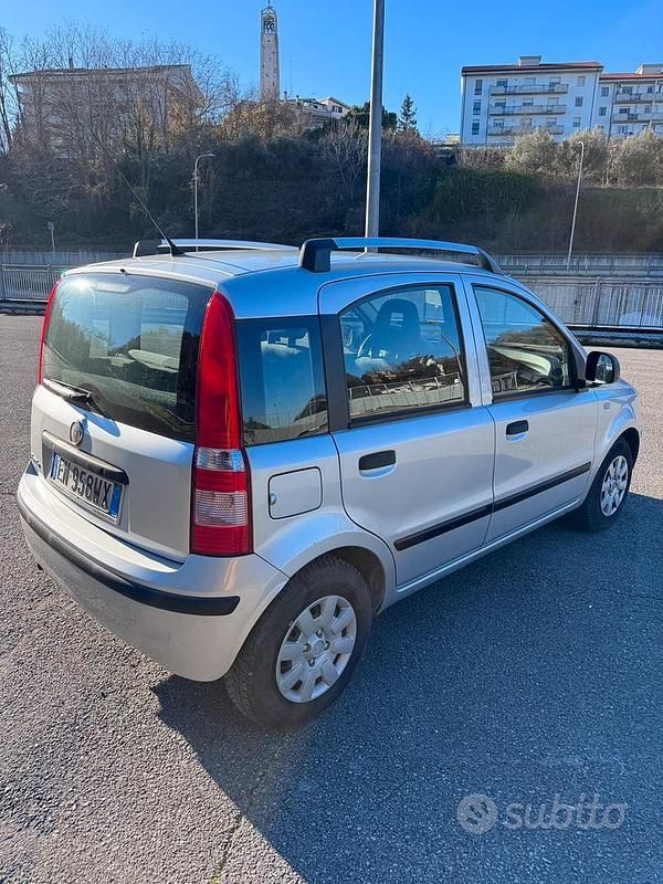 Usata Fiat Panda 69 CV (50 kW) 2012 Grigio Berlina