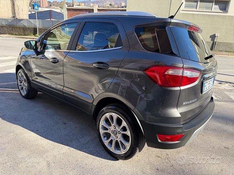 Usata Ford Ecosport Sport 125 CV (91 kW) 2020 Grigio SUV