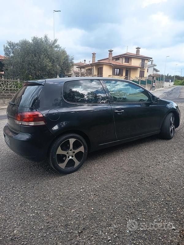 Usata VW Golf VI 110 CV (80 kW) 2009 Utilitaria