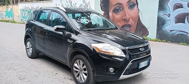 Usata Ford Kuga 140 CV (102 kW) 2011 SUV