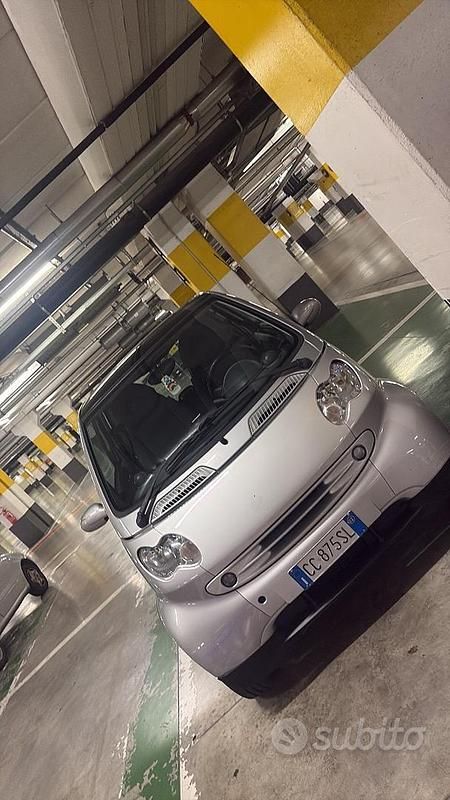 Grigio Usata 2001 Smart ForFour Passion Utilitaria | 1500 € - Immagine 1/4