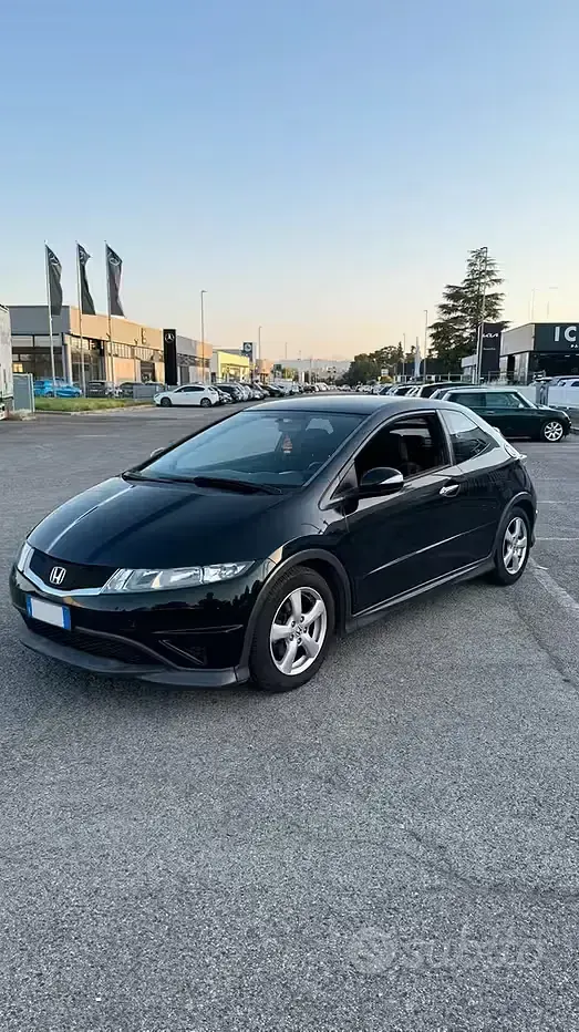 Usata Honda Civic Type S 99 CV (72 kW) 2011 Nero Berlina