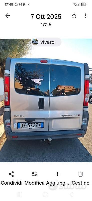 Usata Opel Vivaro 120 CV (88 kW) 2009 Monovolume